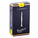 Vandoren CR104 Bb Clarinet Traditional Reeds Strength #4; Box of 10