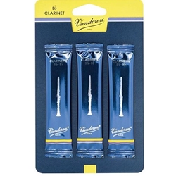 Vandoren CR102-3V Bb Clarinet Traditional Reeds Strength #2; 3 Card