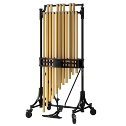 Yamaha YCH7118C 1.5-Octave; professional chimes; C52-F69; 11⁄2" brass lacquered tubes; with cover and (2) YCHM-38P mallets